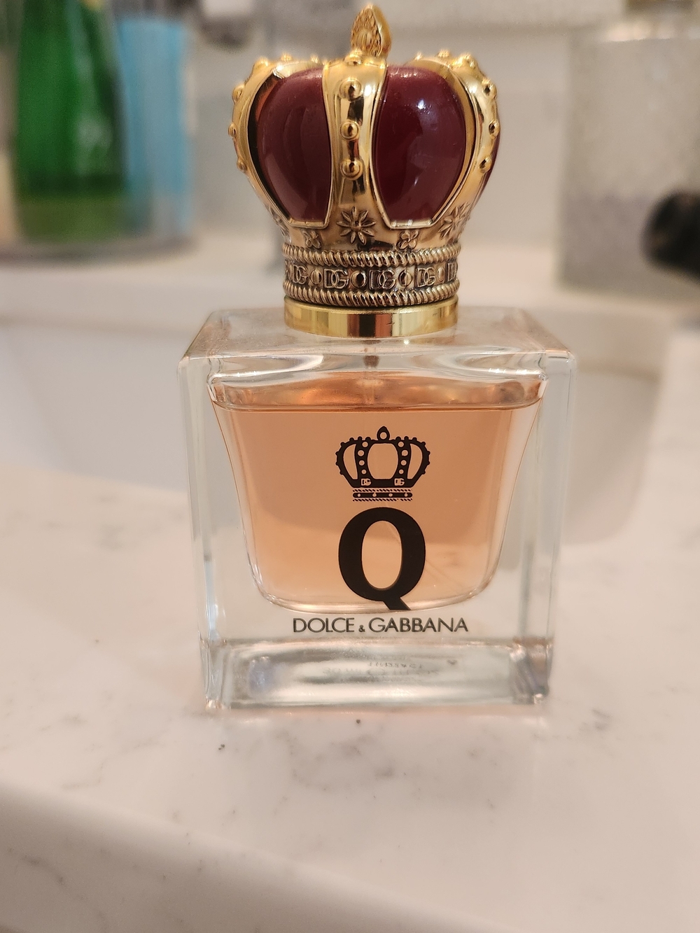 Dolce & Gabbana Q Eau de Parfum for Women - Burgundy/Gold Accent